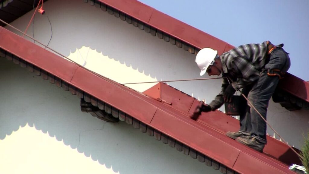 Roof Maintenance Safety